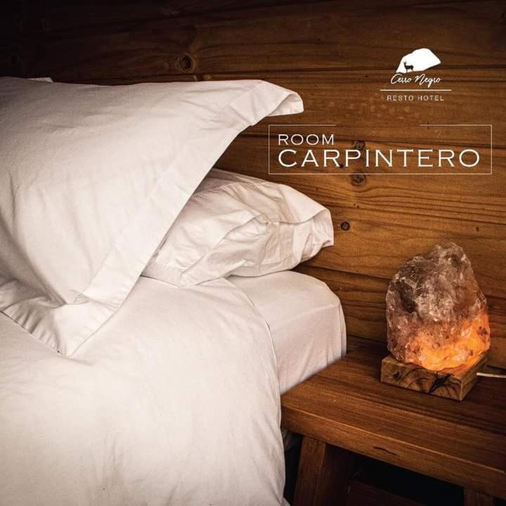 Hotel Cerro Negro โกไยเก ภายนอก รูปภาพ
