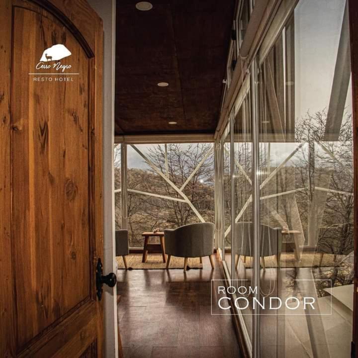 Hotel Cerro Negro โกไยเก ภายนอก รูปภาพ