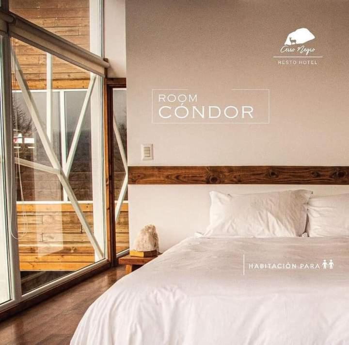 Hotel Cerro Negro โกไยเก ภายนอก รูปภาพ